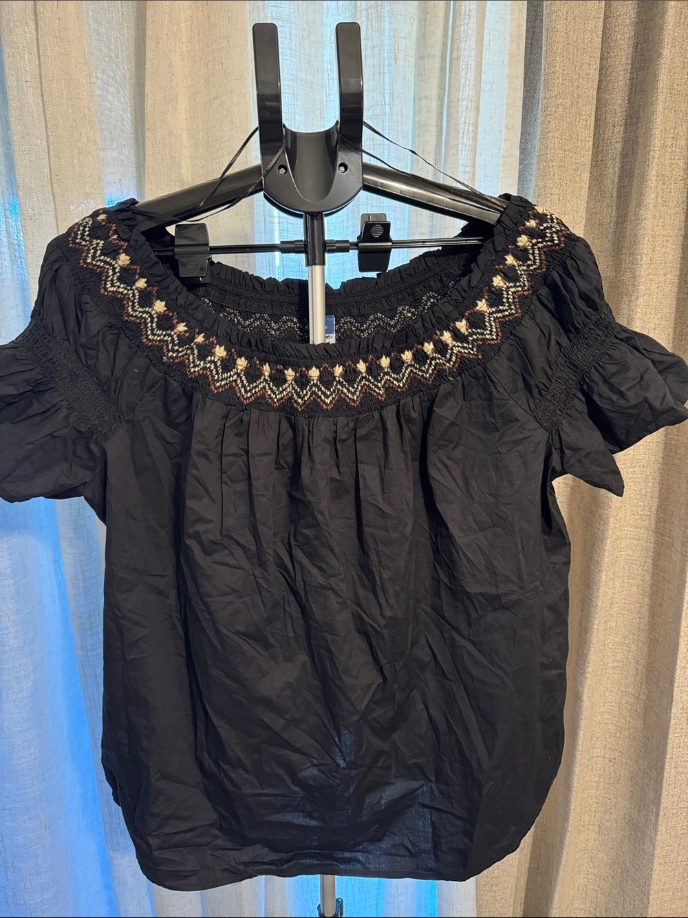 Old Navy Black Off-Shoulder Embroidered Boho Blouse size 3X